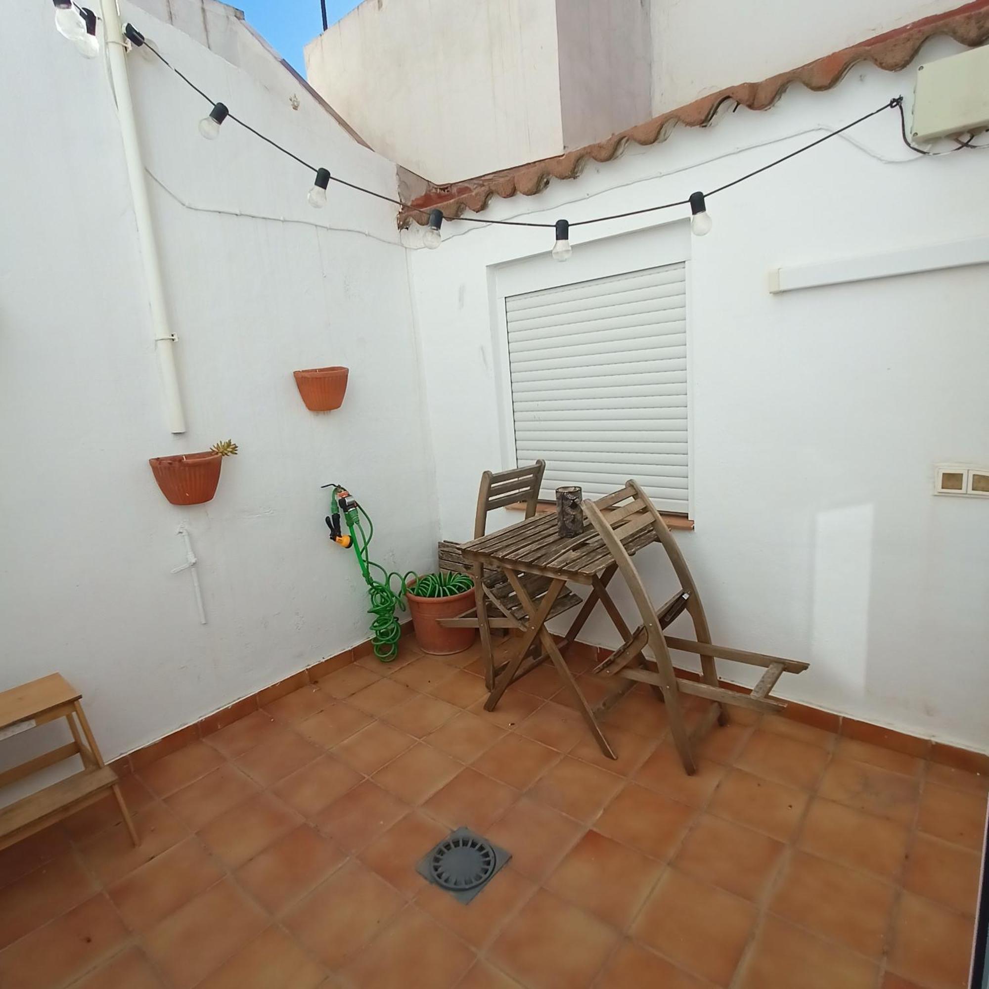 La Casa De Los Viajantes Seville Exterior photo